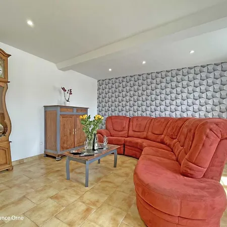 Charmante Maison Près De Domfront Avec Jardin Et Animaux Admis - Fr-1-497-201 Séjour à la campagne *
