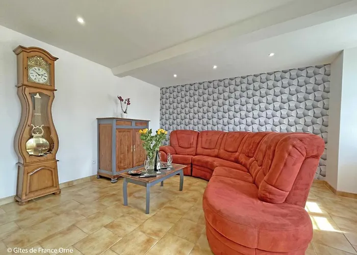 Maison Restauree Avec Charme A Domfront, Animaux Admis, Wifi, Pres Des Pistes Cyclables - Fr-1-497-201 度假居 *