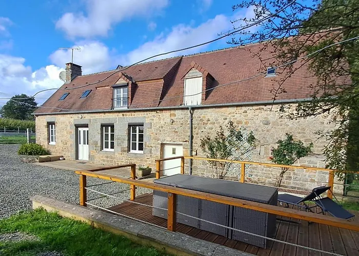 Maison Restauree Avec Charme A Domfront, Animaux Admis, Wifi, Pres Des Pistes Cyclables - Fr-1-497-201 度假居 *